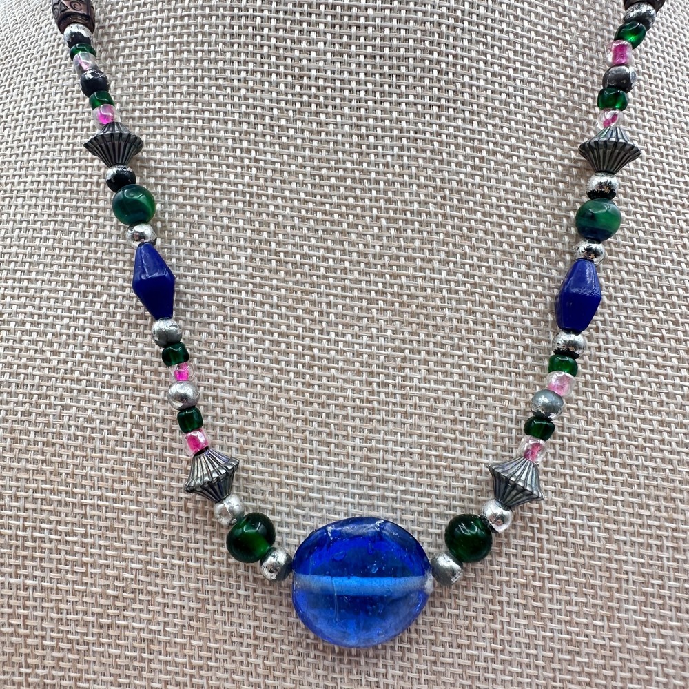 Vintage 90s Blue Glass Bead Necklace Boho Tribal Western Jewelry